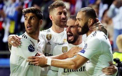 中欧电竞精华-B费这脚外脚背太骚